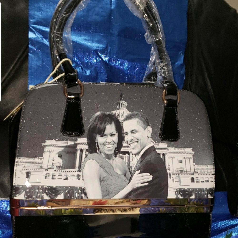■Memories of Michelle Obama:Black Shoulder/Handbag - Picture 1 of 3